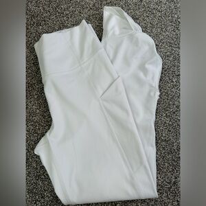 Fabletics Pure Luxe Pocket Leggings